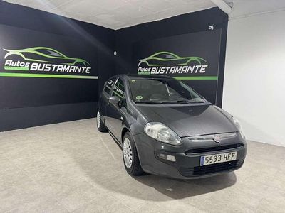 Usado Fiat Punto Evo Active 75 CV (55 kW) 2011 Gris Utilitario