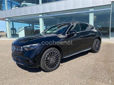 Begagnad Mercedes GLC220 197 HK (144 kW) 2023 Svart Sportkupé