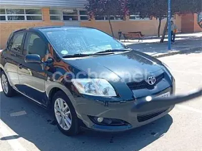 Usado Toyota Auris Active 101 CV (74 kW) 2009 Negro Utilitario
