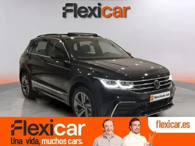 Usado VW Tiguan R-line 245 CV (180 kW) 2022 Negro SUV