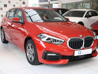 Usado BMW 118 150 CV (110 kW) 2023 Rojo Utilitario