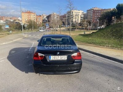 Käytetty BMW 320 163 HP (119 kW) 2006 Musta Sedan