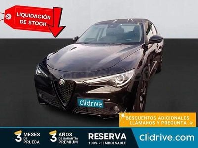 Usado Alfa Romeo Stelvio Sprint 190 CV (139 kW) 2021 Negro SUV