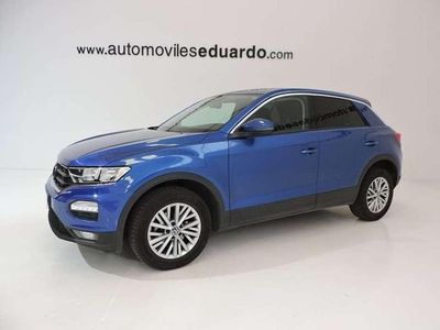 Usado VW T-Roc Edition 110 CV (80 kW) 2021 Azul SUV