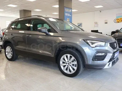 Usado Seat Ateca Style 115 CV (84 kW) 2025 Gris / plata SUV