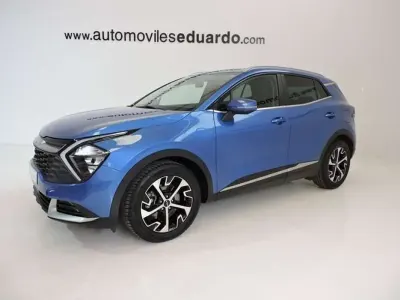 Usado Kia Sportage Style 136 CV (100 kW) 2022 Azul SUV