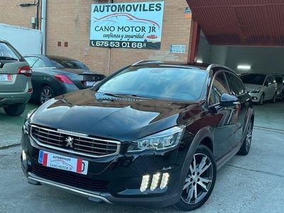 Usado Peugeot 508 RXH 200 CV (147 kW) 2017 Negro Familiar