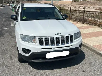 Usado Jeep Compass Sport 136 CV (100 kW) 2012 Blanco SUV