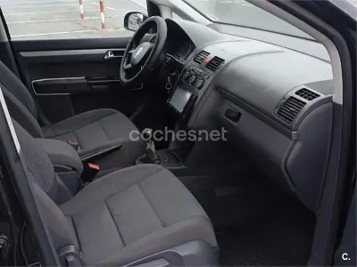 Usado VW Touran Conceptline 105 CV (77 kW) 2006 Negro Monovolumen