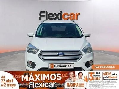 Usado Ford Kuga Trend+ 120 HP (88 kW) 2019 Branco SUV