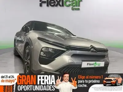 Usado Citroën C5 X Shine 225 CV (165 kW) 2022 Gris Familiar