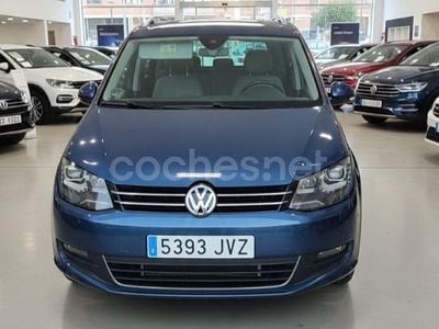 Azul Usado 2017 VW Sharan Advance Monovolumen | 14.990 € (Precio justo)