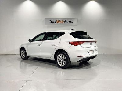 Usado Seat Leon Style 116 CV (85 kW) 2025 Blanco