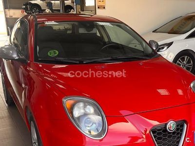 Usado Alfa Romeo MiTo Super 95 CV (69 kW) 2018 Rojo Utilitario