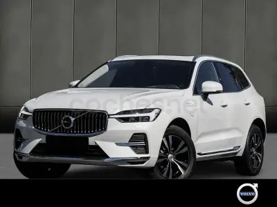 Usado Volvo XC60 Core 350 CV (257 kW) 2024 Blanco SUV