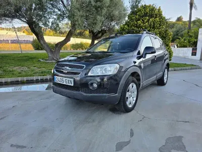 Usado Chevrolet Captiva LS 127 CV (93 kW) 2010 Negro SUV