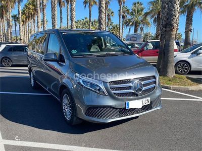 Usado Mercedes V220 Avantgarde 163 CV (119 kW) 2019 Gris / plata Monovolumen