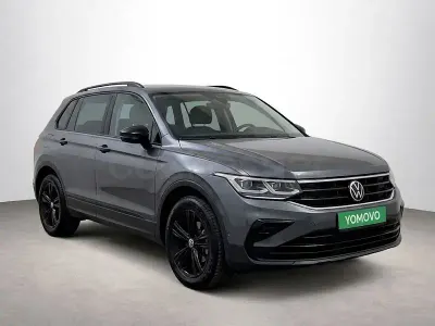 Usado VW Tiguan Sport 150 CV (110 kW) 2022 Gris SUV
