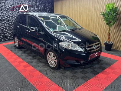 Honda FR-V