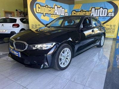 Usado BMW 320e Comfort Edition 204 CV (150 kW) 2021 Negro Berlina