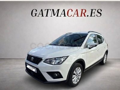 Usado Seat Arona Ecomotive 95 CV (69 kW) 2017 Blanco SUV