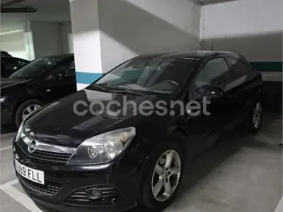 Usado Opel Astra GTC