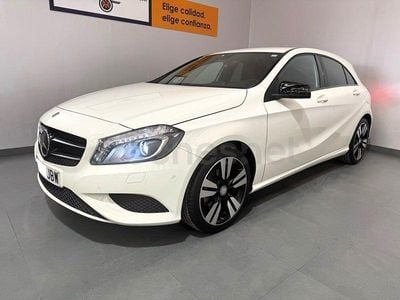 Usado Mercedes A200 Style 136 CV (100 kW) 2015 Blanco Berlina