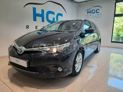 Toyota Auris Hybrid