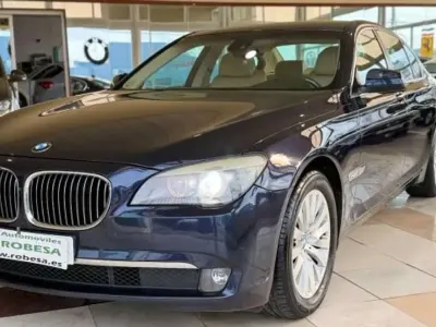 Używany BMW 730 231 KM (169 kW) 2009 Niebieski Sedan/Limuzyna