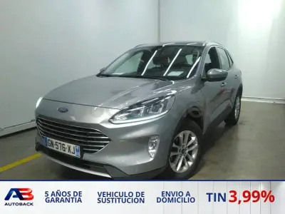Usado Ford Kuga ST-Line X 225 CV (165 kW) 2023 Gris / plata SUV