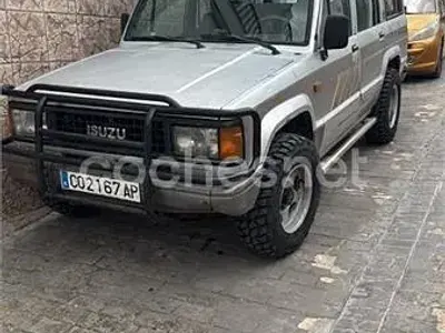 Usado Isuzu Trooper 159 CV (116 kW) 2000 Gris / plata SUV