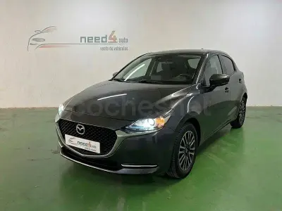 Usado Mazda 2 90 CV (66 kW) 2022 Gris / plata Berlina