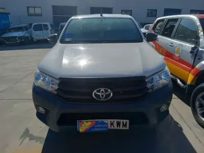 Usado Toyota HiLux 150 CV (110 kW) 2019 Blanco Pickup/Camioneta
