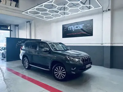 Usado Toyota Land Cruiser Limited 204 CV (150 kW) 2023 Gris SUV