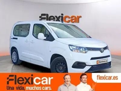 Usado Toyota Proace Verso Active 131 CV (96 kW) 2023 Blanco Familiar