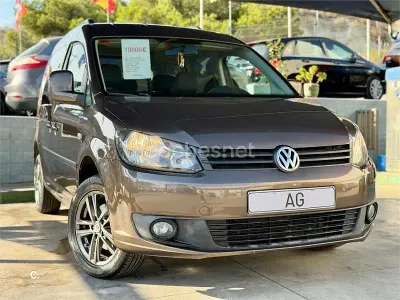 Usado VW Caddy Trendline 75 CV (55 kW) 2010 Marrón Monovolumen