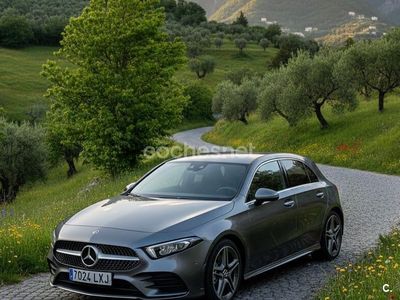 Usado Mercedes A180 116 CV (85 kW) 2022 Gris / plata Berlina