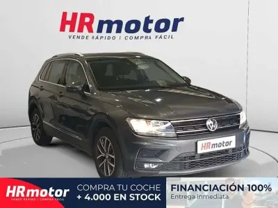 Usado VW Tiguan Advance 132 CV (97 kW) 2019 Gris SUV