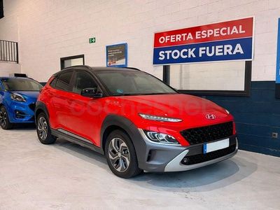 Używany Hyundai Kona 141 KM (103 kW) 2022 Czerwony SUV