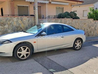 Gris / plata Usado 1999 Ford Cougar Coupe | 3000 €