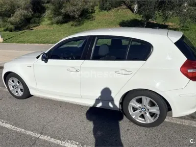 Usado BMW 116 122 CV (89 kW) 2009 Blanco Utilitario