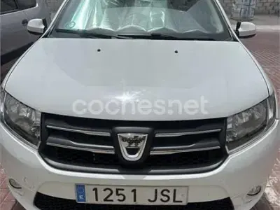 Usado Dacia Logan MCV Lauréate 90 CV (66 kW) 2016 Blanco Familiar