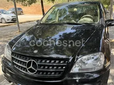 Usado Mercedes ML320 224 CV (164 kW) 2007 Negro SUV