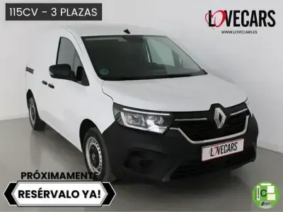 Usado Renault Kangoo 115 CV (84 kW) 2022 Blanco Monovolumen