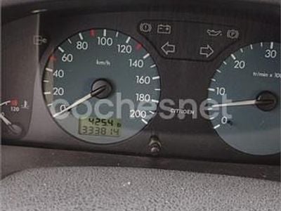 Usado Citroën Xsara Seduction 71 CV (52 kW) 1998 Blanco Berlina