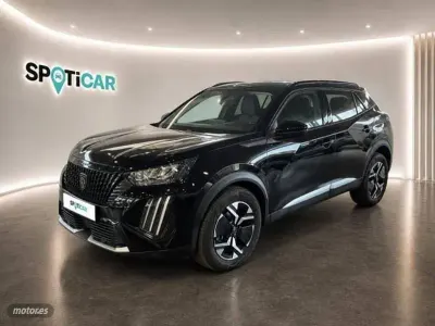 Usado Peugeot 2008 Allure 100 CV (73 kW) 2023 Negro SUV