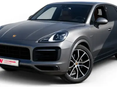 Usado Porsche Cayenne 462 CV (339 kW) 2021 Gris SUV