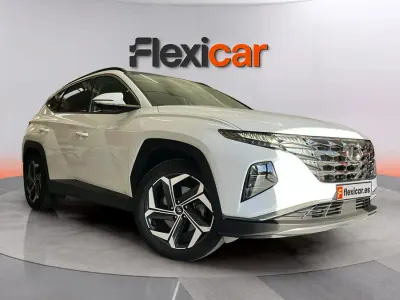 Usado Hyundai Tucson Style 230 CV (169 kW) 2021 Blanco SUV