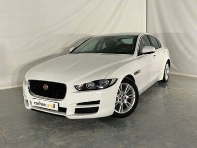 Usado Jaguar XE Pure 179 CV (131 kW) 2016 Blanco Berlina