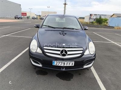 Usado Mercedes R280 190 CV (139 kW) 2006 Negro Monovolumen